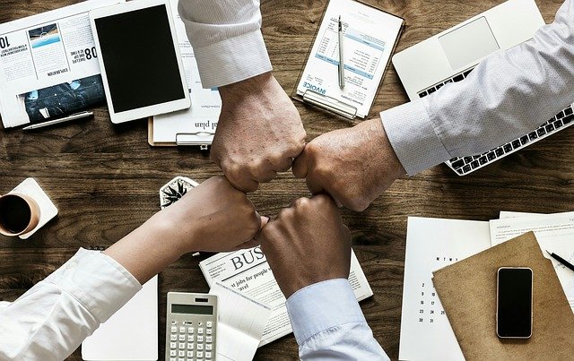 Finanční pomoc ve znamení tolerance a pochopení